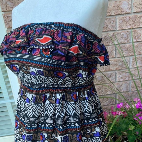 💥$11 — Adorable mini strapless dress 👗 - Picture 5 of 6